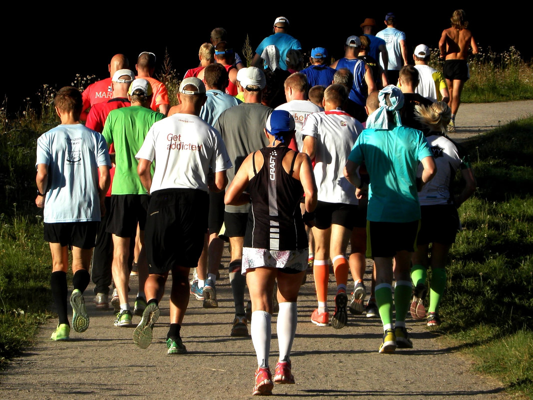 10 Reasons You Should Join a Running Group by Elena McCown, LLC a health coach in Franklin, TN